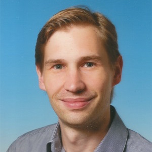 Ein Profilbild von Tim Voßen.